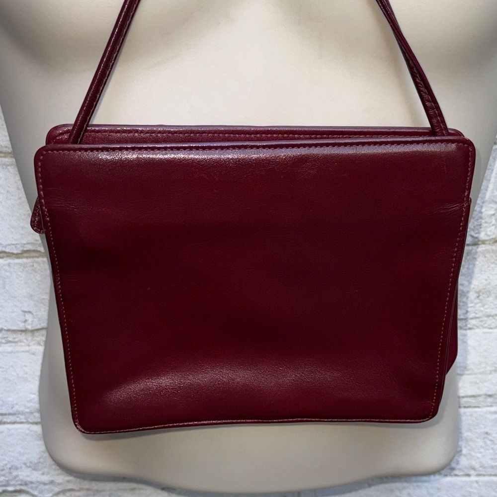 Chic Burgundy Crossbody Bag - Picture 3 of 6